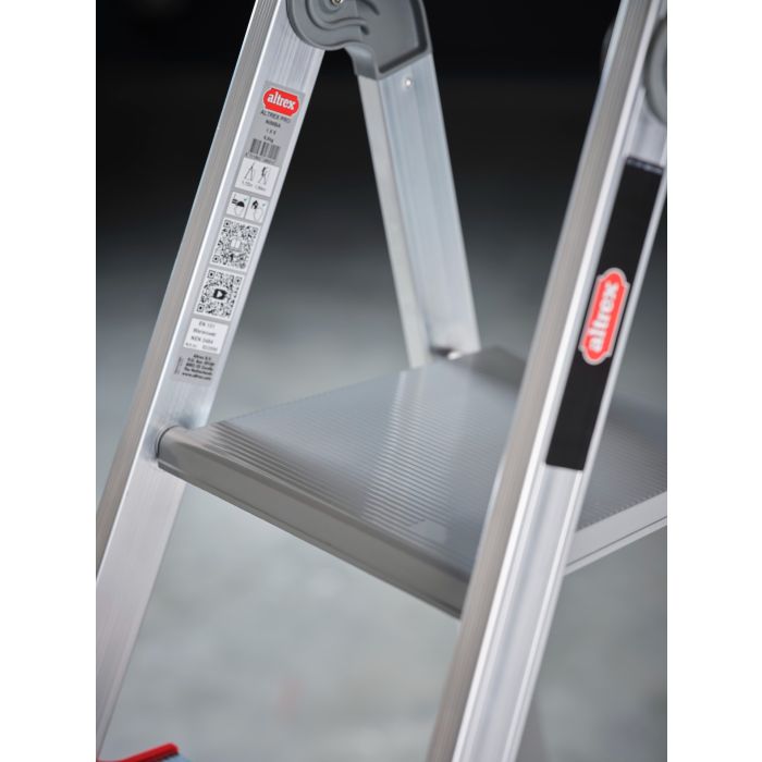 Altrex Nimba trap enkel oploopbaar 1x6 treden NEO6