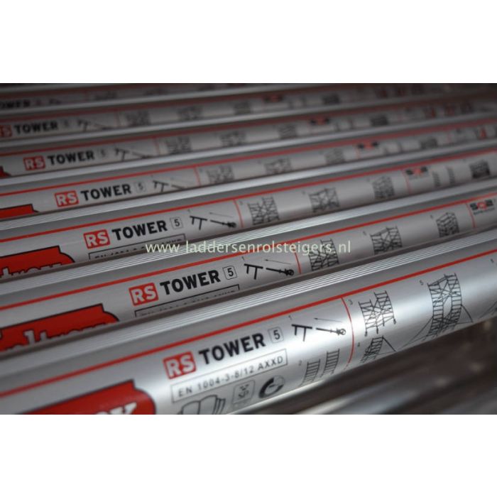 Altrex RS52 135x245 8,2M WH Fiber-Deck® incl. Aanhanger DeLuxe