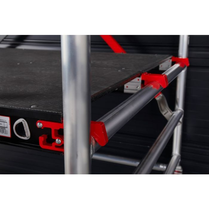 Altrex RS52 135x245 10,2M WH Fiber-Deck® incl. Aanhanger DeLuxe