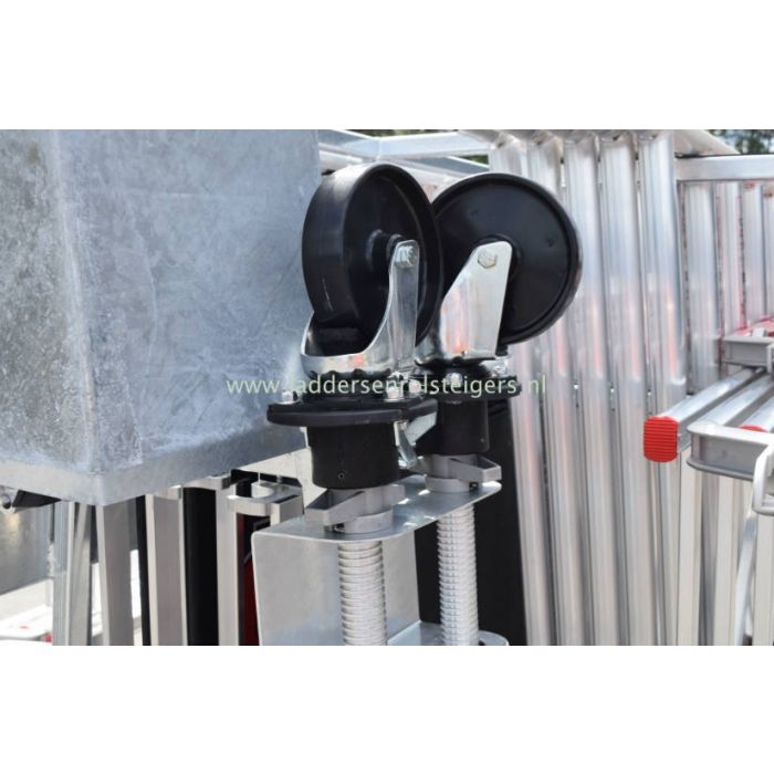 Altrex RS52 135x245 8,2M WH Fiber-Deck® incl. Aanhanger DeLuxe