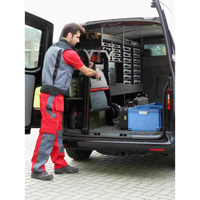 Altrex X-pro trap en werkbank